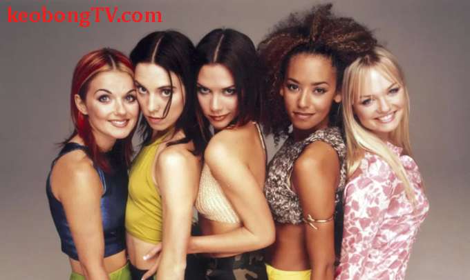 Spice Girls tái hợp trình diễn trong sinh nhật Victoria Beckham