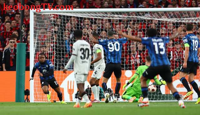  Leverkusen thua sốc Atalanta, tan giấc chiêu mộng Europa League