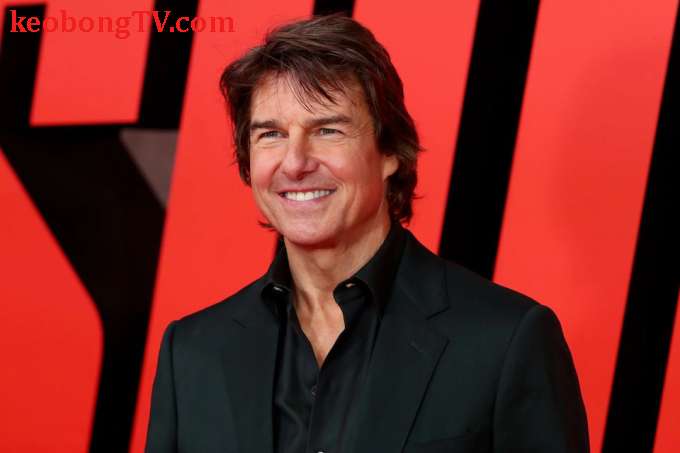 Tom Cruise 'trả học phí đại học cho Suri'