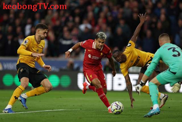  Hạ chủ nhà Wolves, Liverpool lên đỉnh bảng Premier League