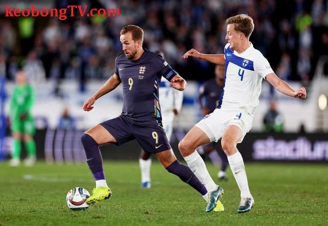  Thắng đậm Phần Lan, tuyển Anh quay lại cuộc đua Nations League