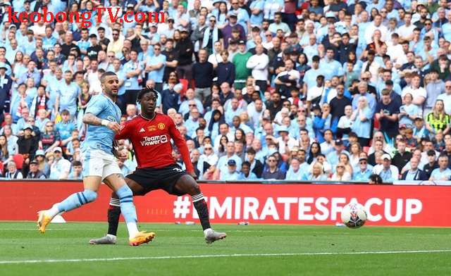  Soi tỉ số Manchester City - Manchester United: Chủ nhà khó lấn khách